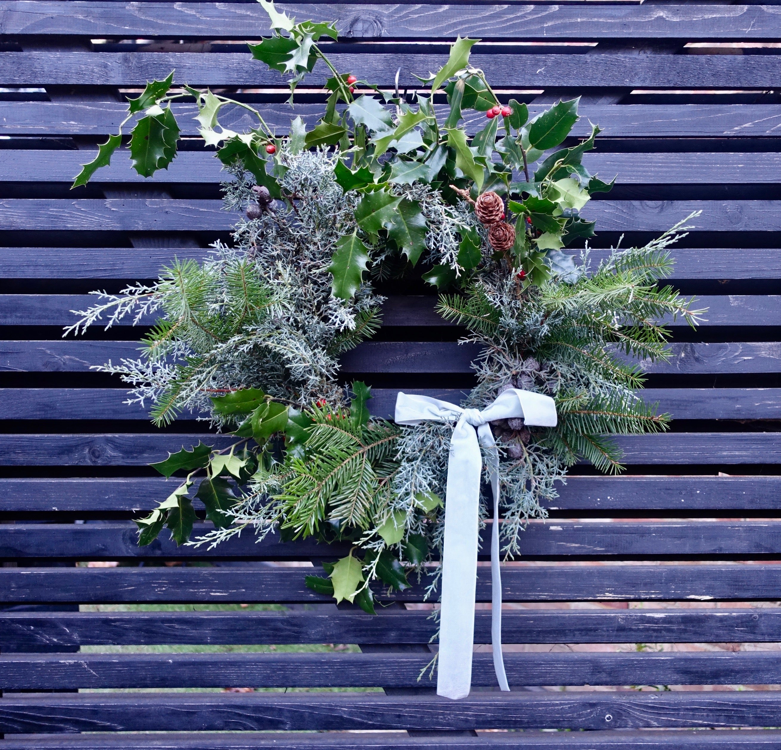 2023 Classic evergreen Christmas wreath | Flowers by Cosmos
